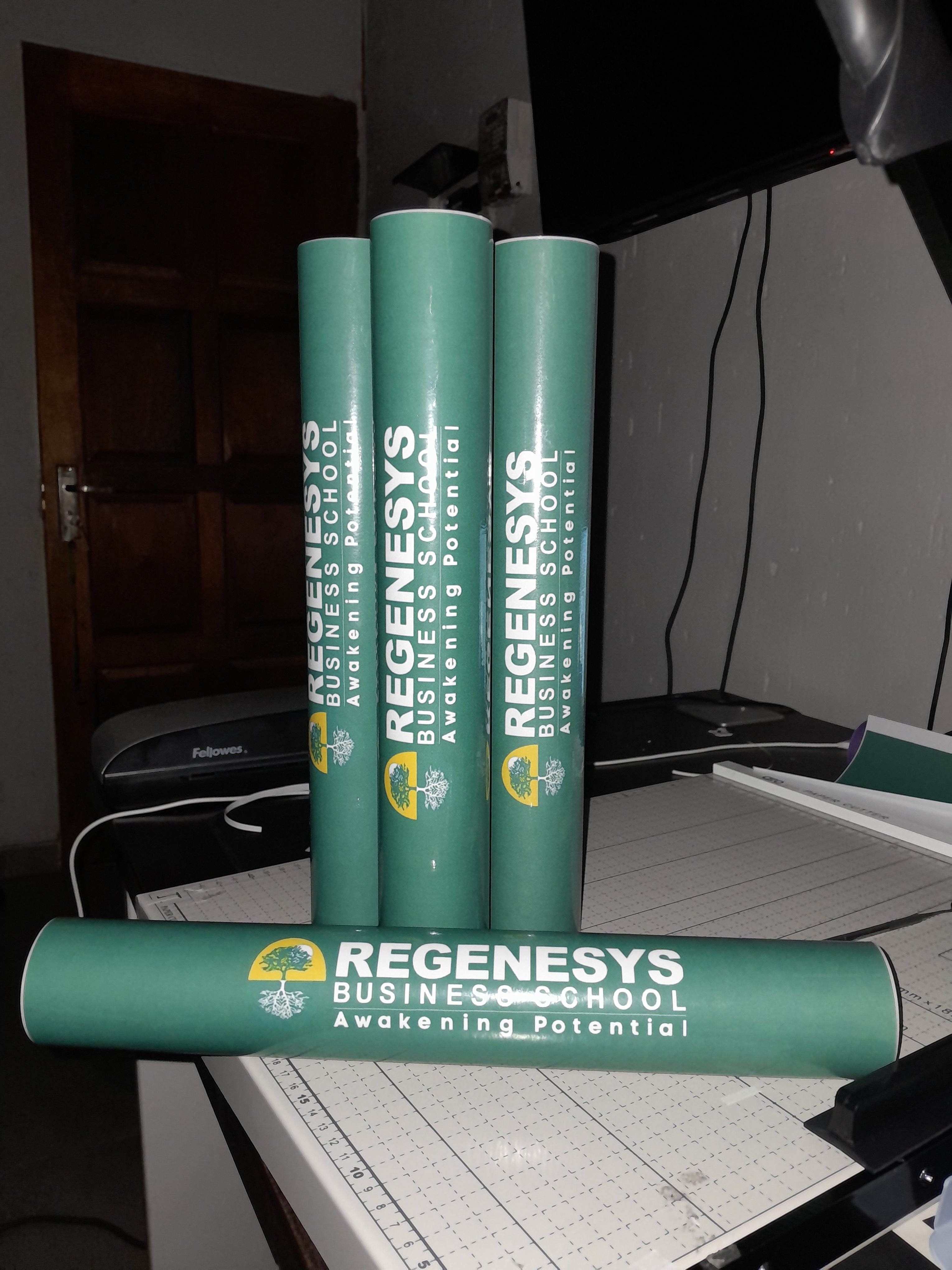 🎓 Premium  Regeneysis certificate holder